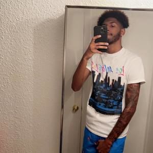 Meet your Posher, Cameron